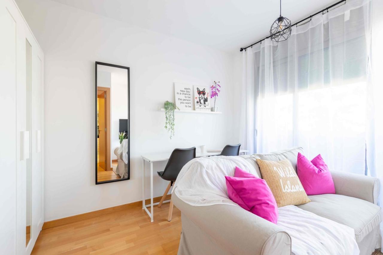 El Capricho Terrassa. Appartement Buitenkant foto